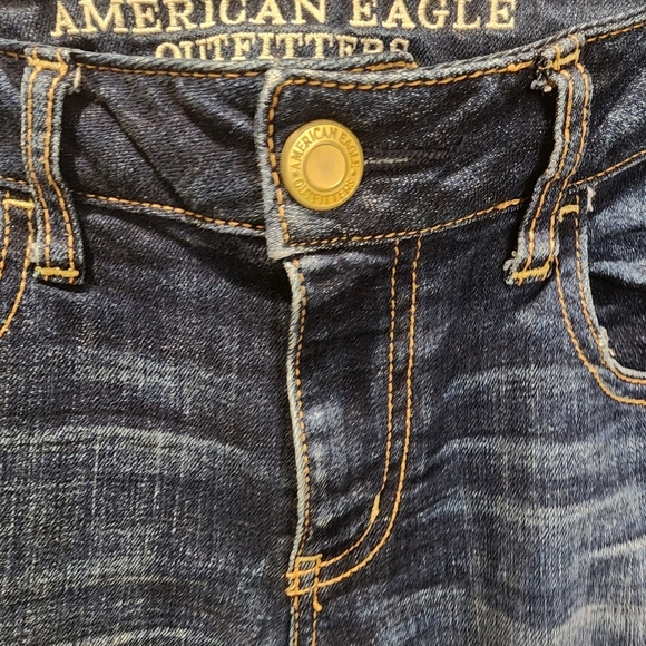 American Eagle Outfitters Women's washed blue skinny Jeans size 6 - Picture 4 of 10